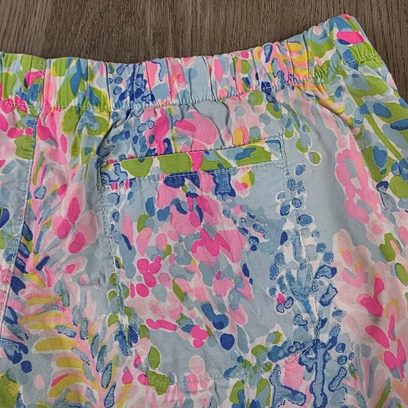 Lilly Pulitzer Ocean View Boardshorts Size M - Picture 4 of 6